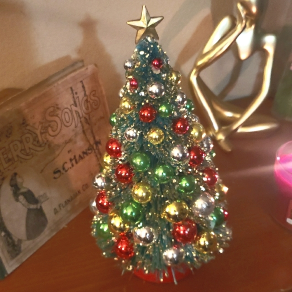 SOLD* Christopher Radko Shiny Brite Bottlebrush Christmas Tree - Picture 8 of 8